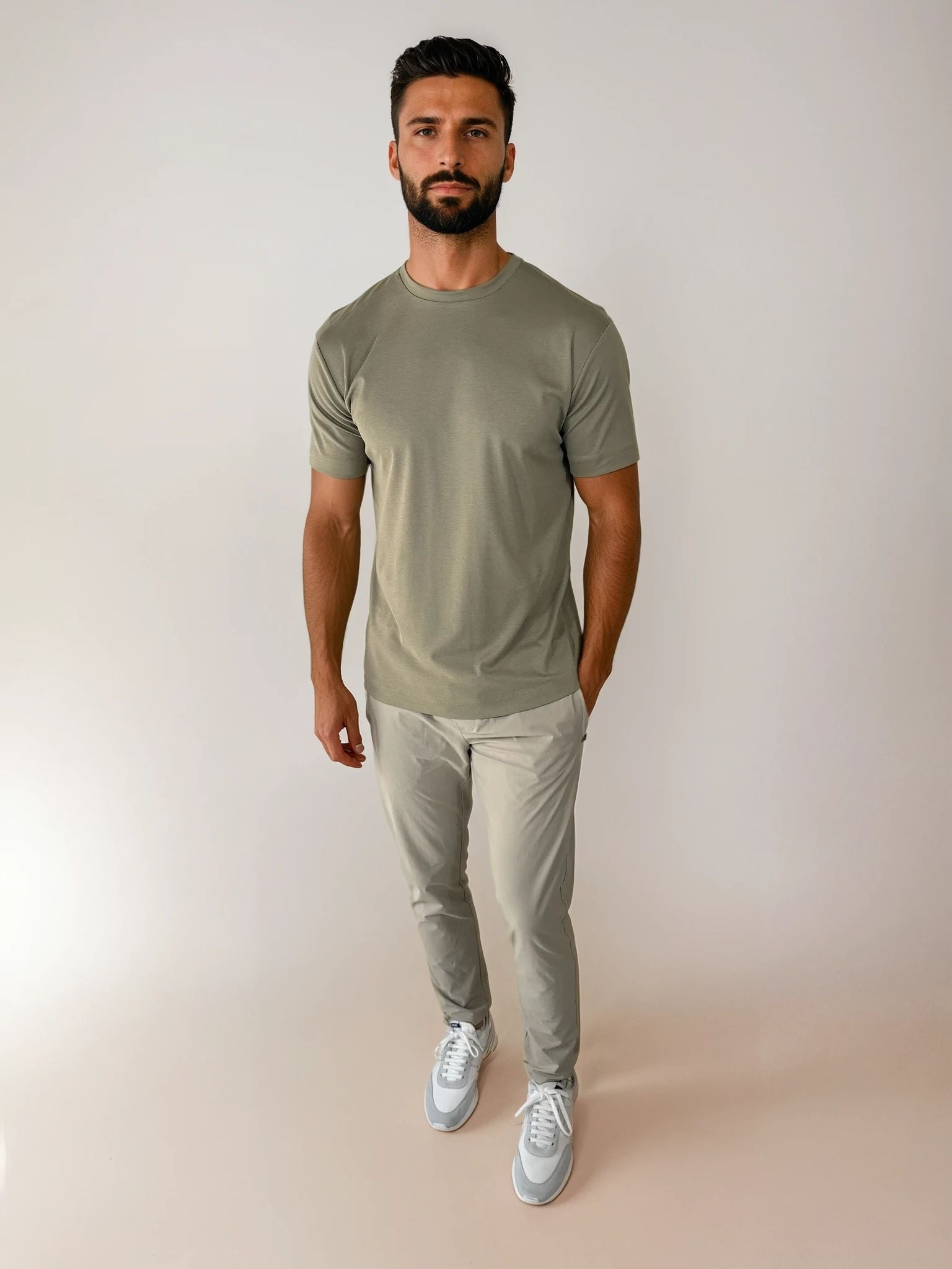 Camiseta Essential Lux - Oliva