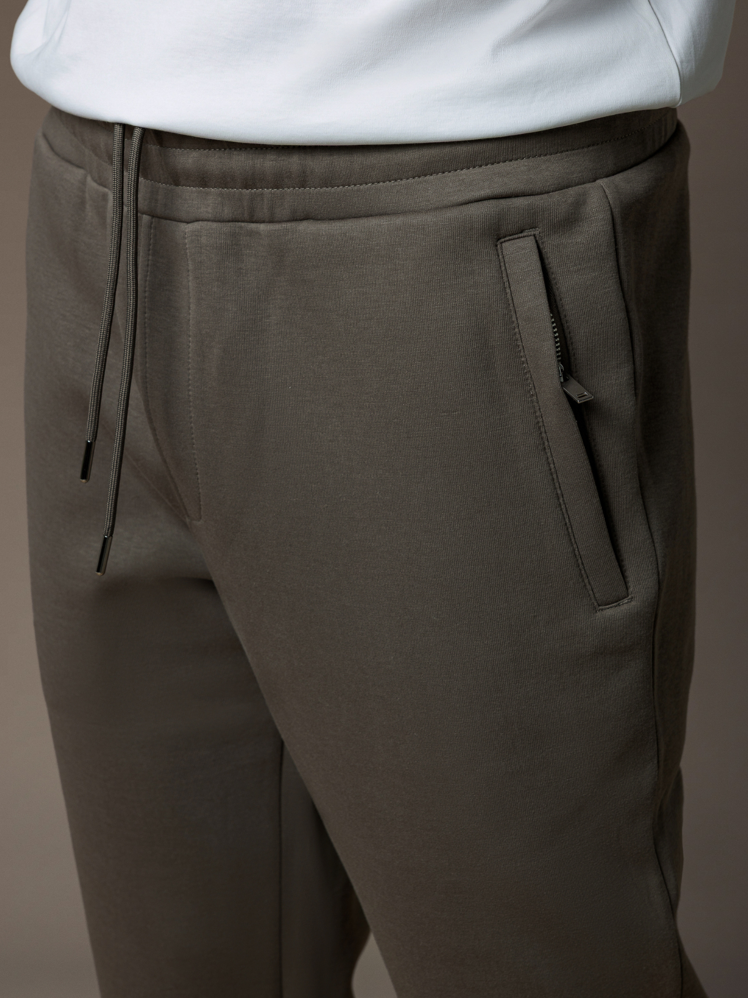 Hybrid Jogger - Taupe