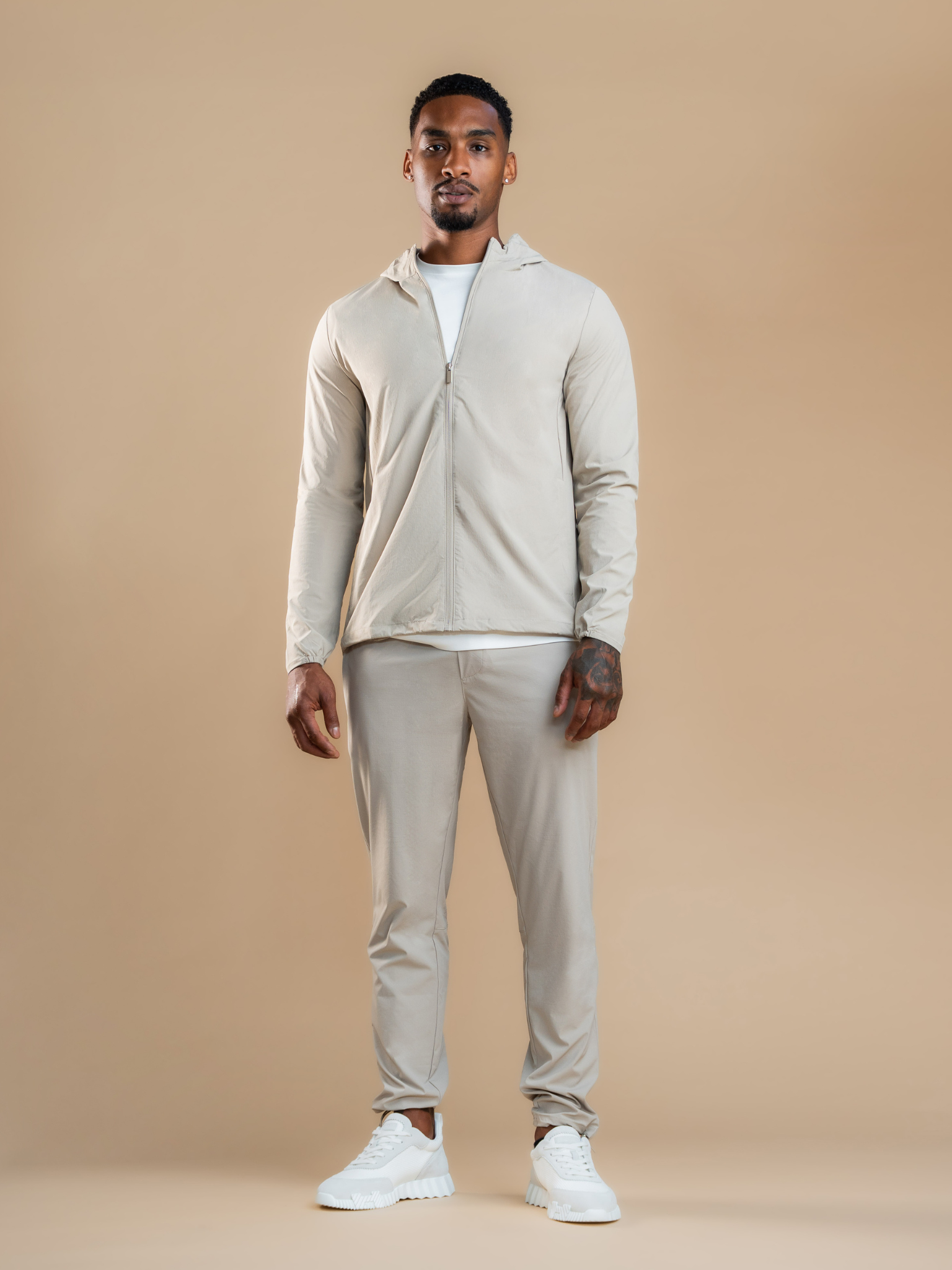 Tech Windbreaker - Beige