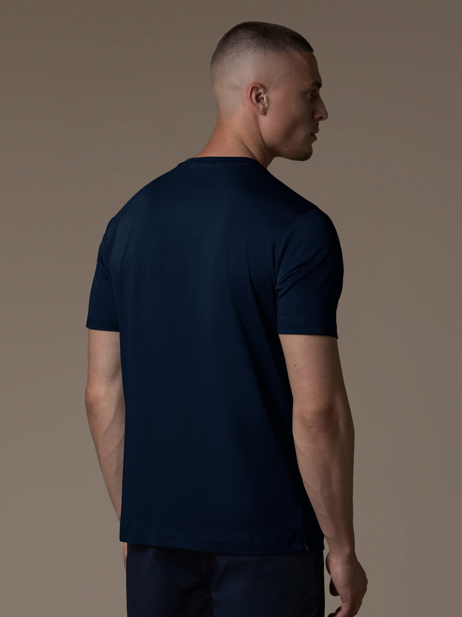 Essential Lux T-Shirt - Navy