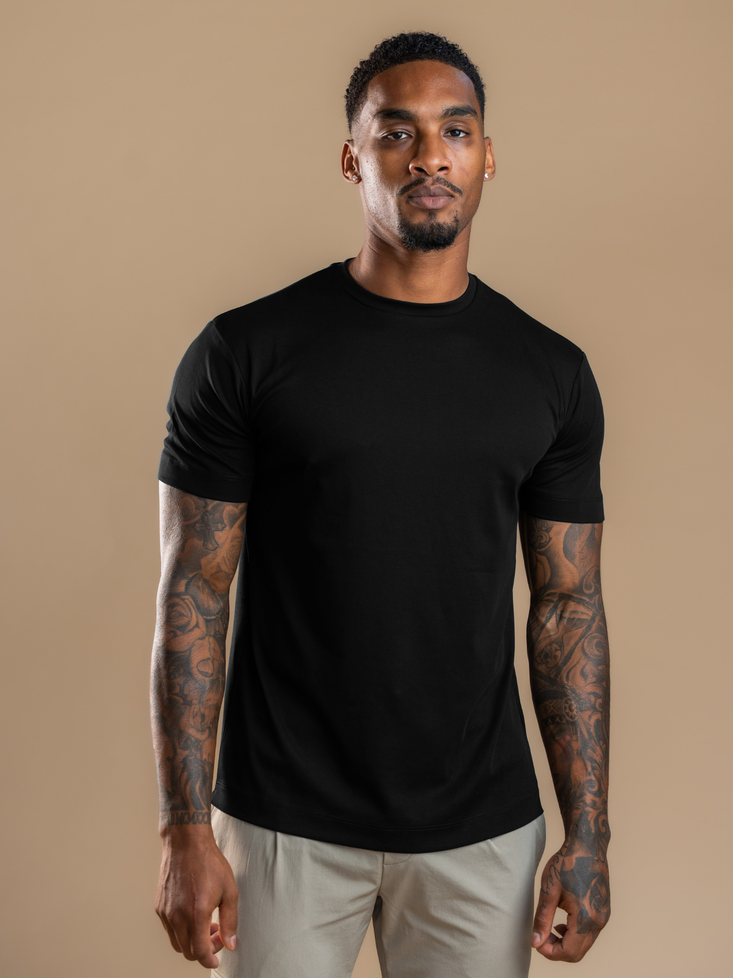 Essential Lux T-Shirt - Black