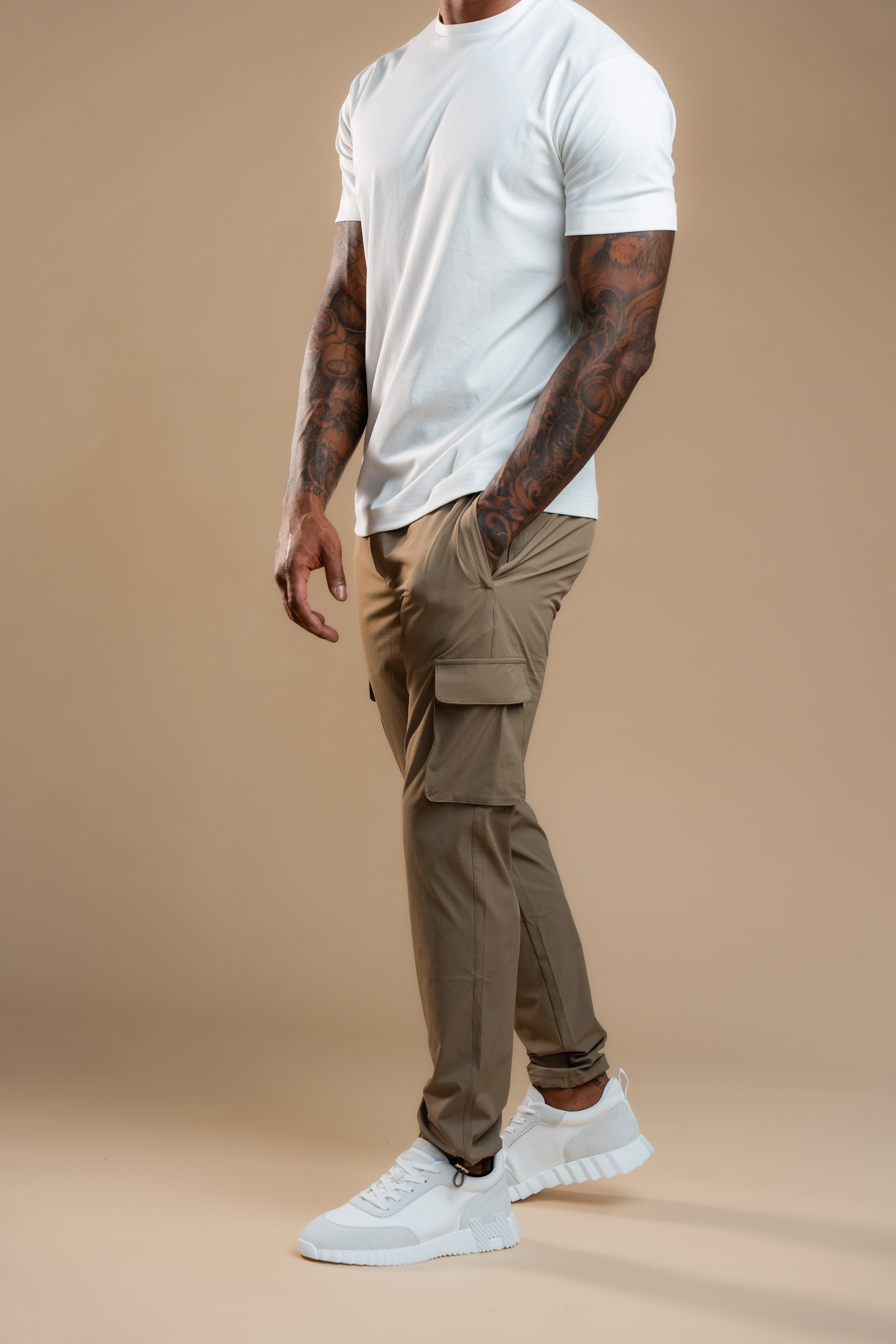 Cargo Tech Pants - Mocca