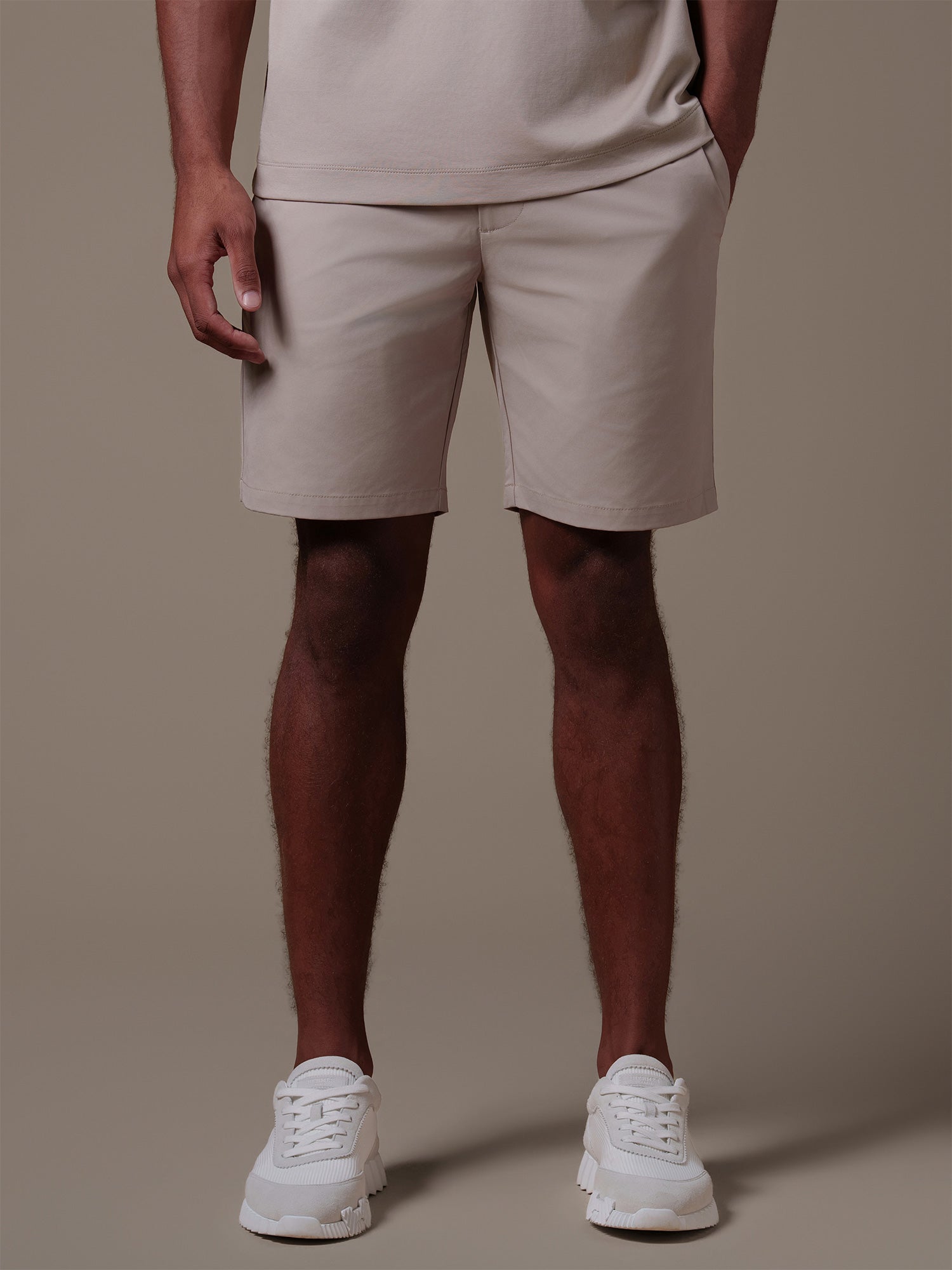 Core Short - Beige