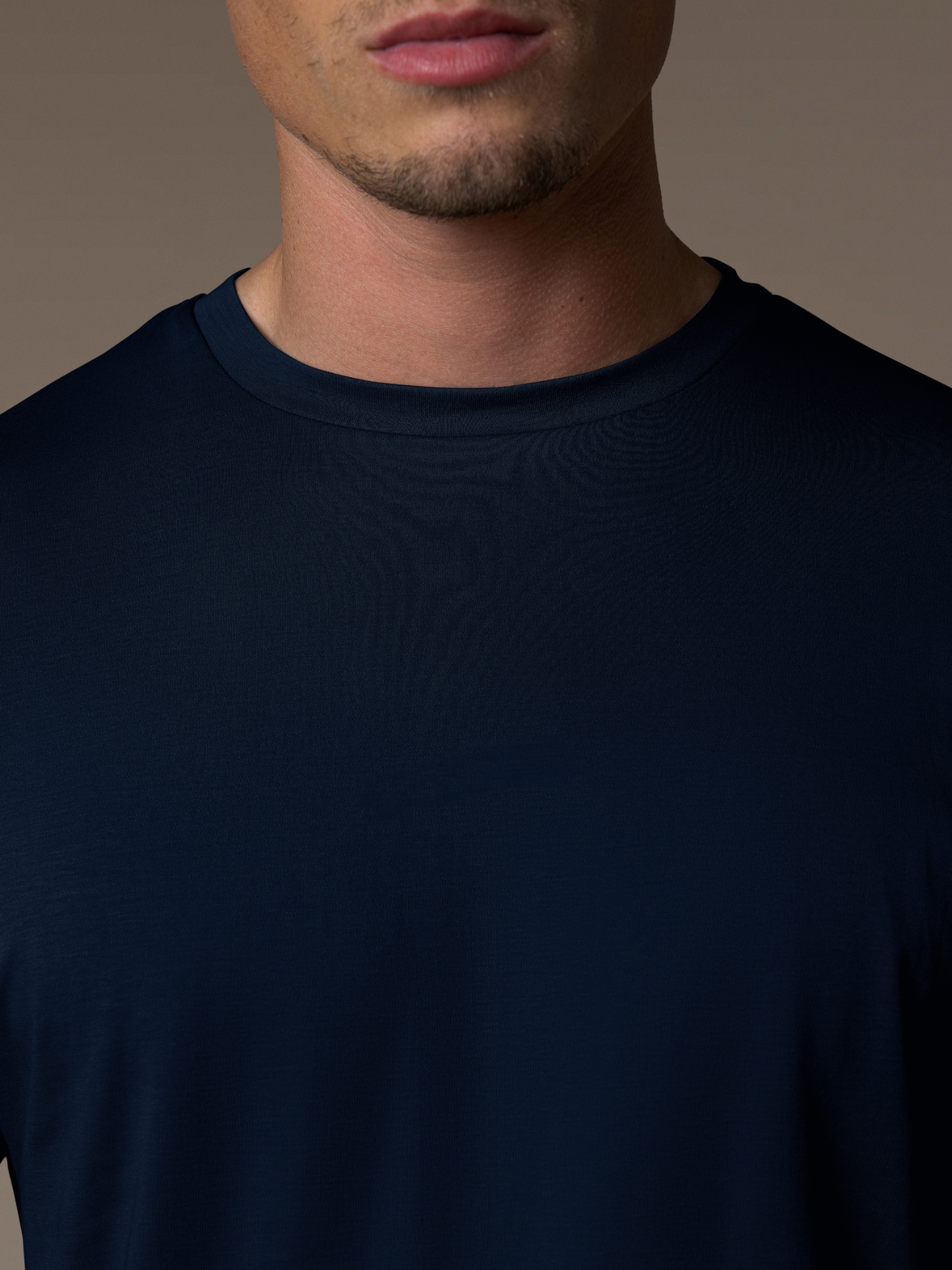 Essential Lux T-Shirt - Navy