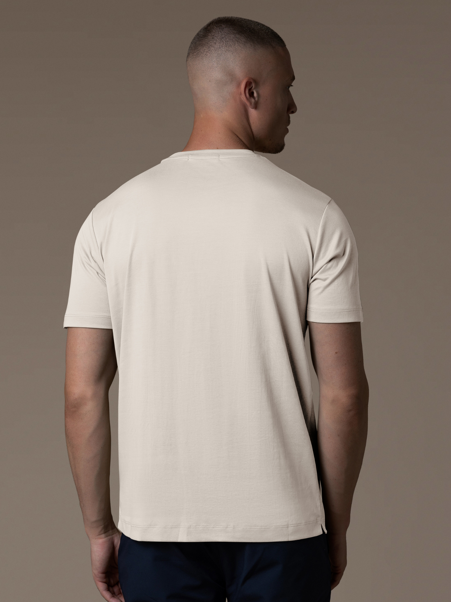 Essential Lux T-Shirt - Beige
