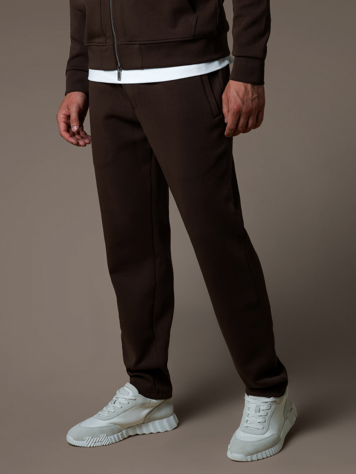 Interlock Flow Jogger - Brown