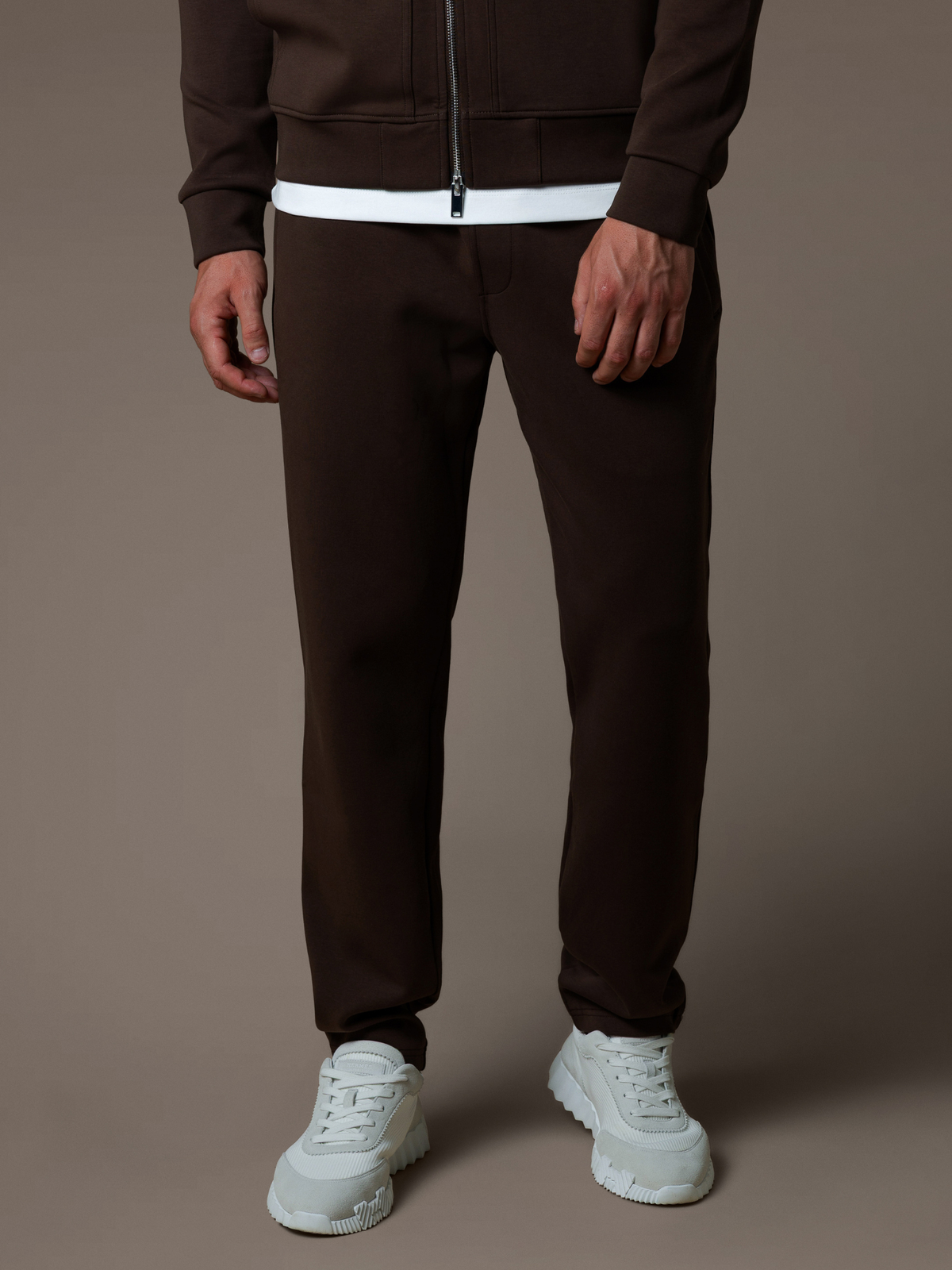 Interlock Flow Jogger - Brown