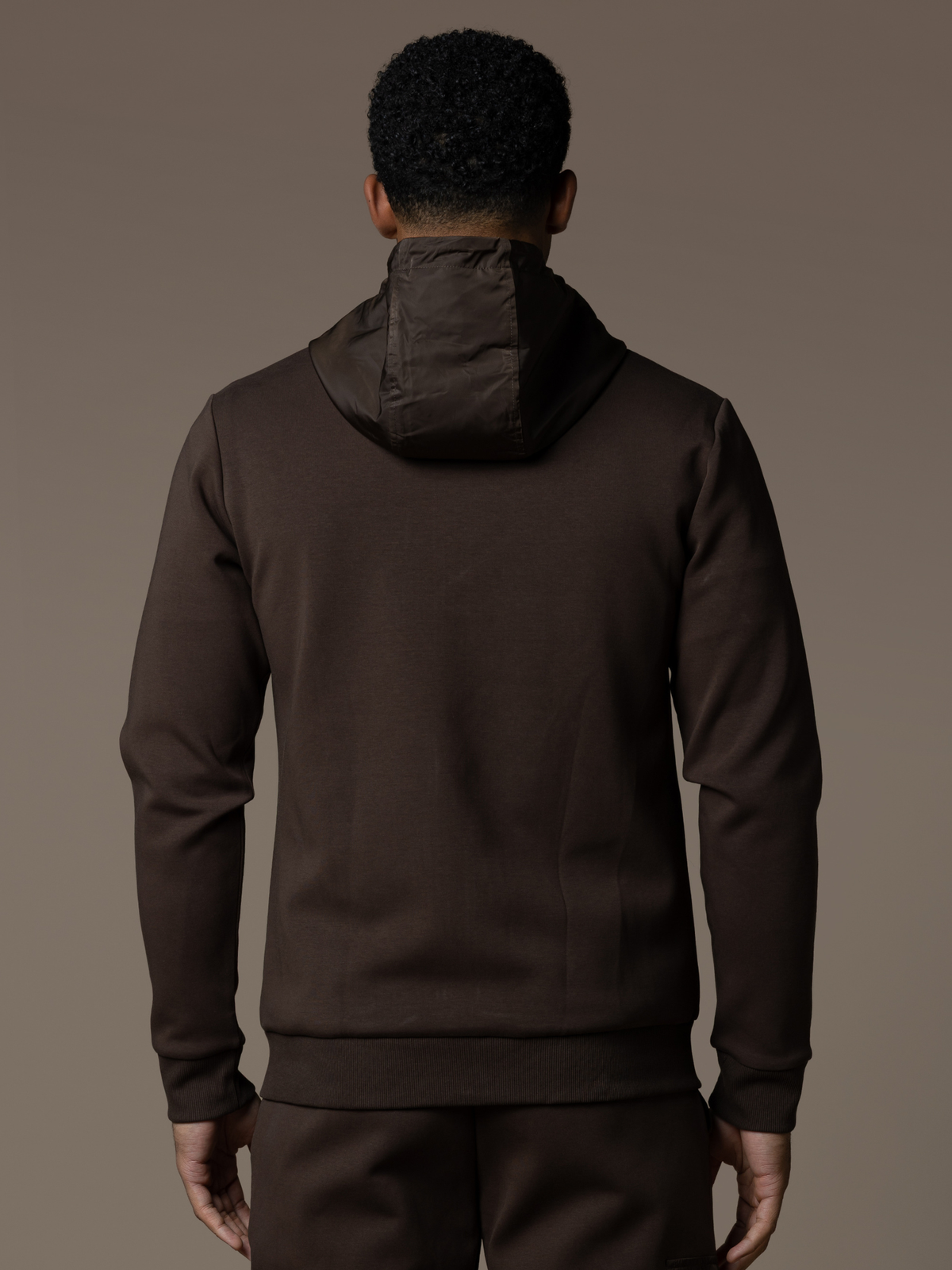 Hybrid Flow Windbreaker - Brown