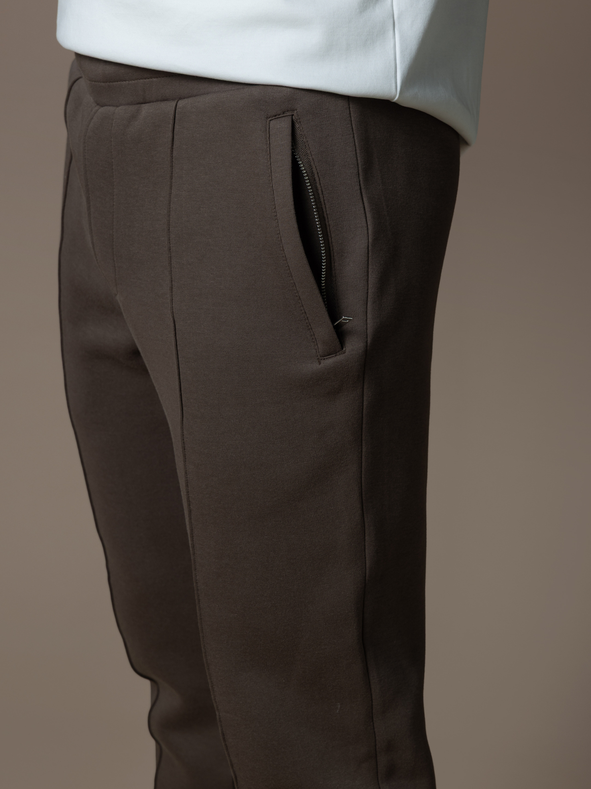 Essential Interlock Jogger - Brown