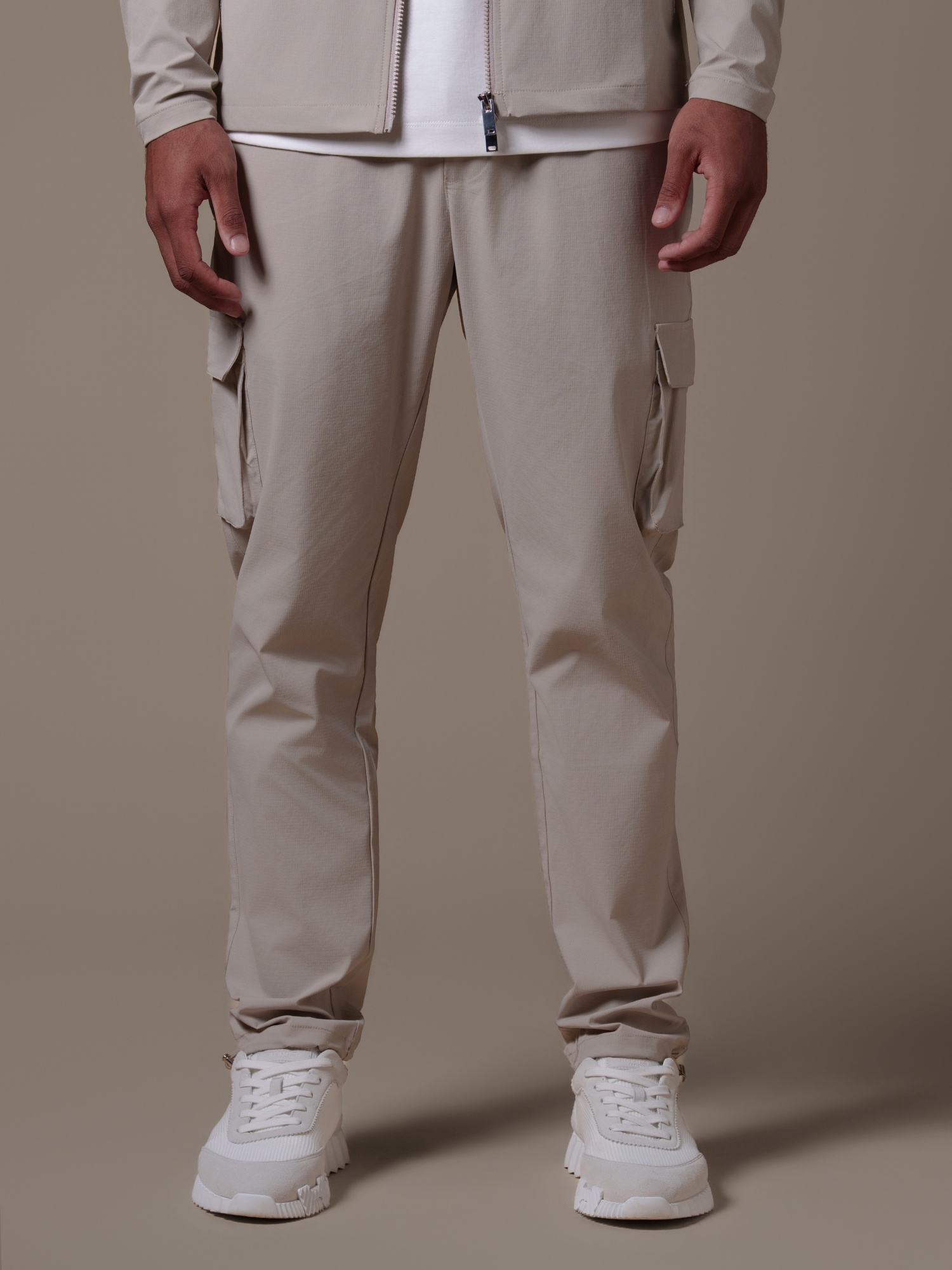 Cargo Tech Pants - Beige
