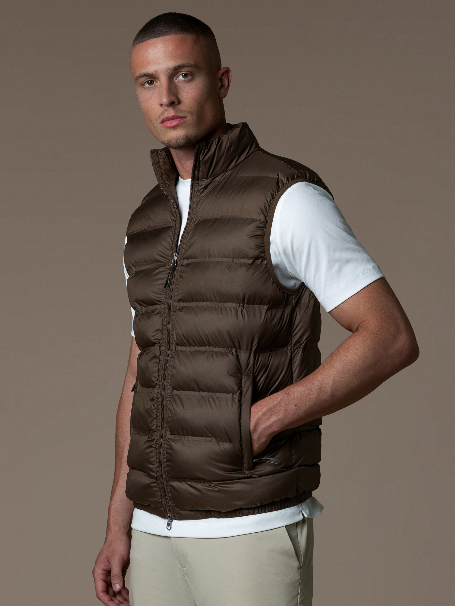 Tech Puffer Gilet - Brown