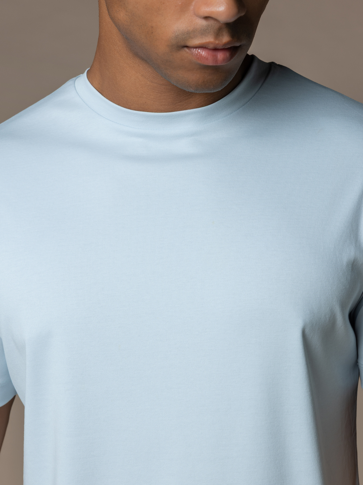 Essential Lux T-Shirt - Light Blue