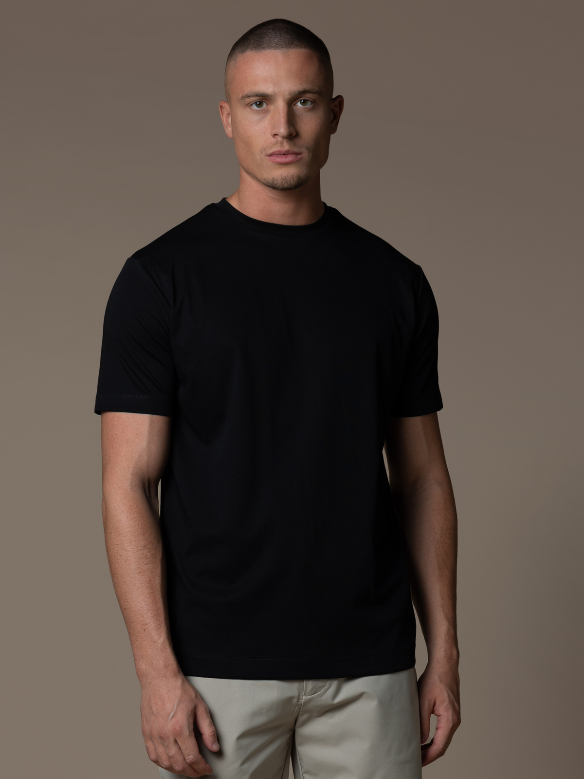 Essential Lux T-Shirt - Black