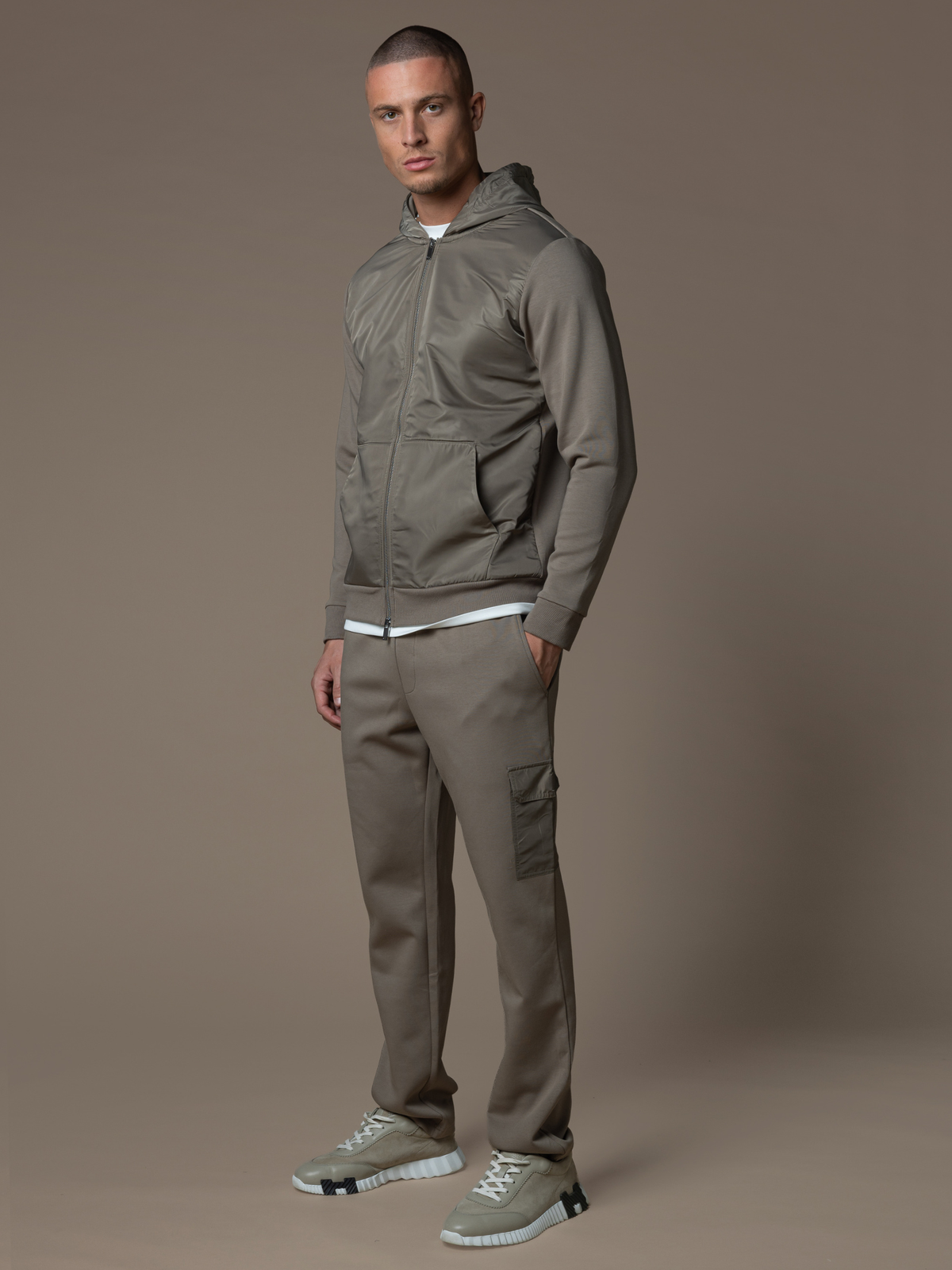 Hybrid Flow Cargo Jogger - Taupe