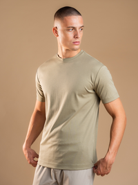 Essential Lux T-Shirt - Olive